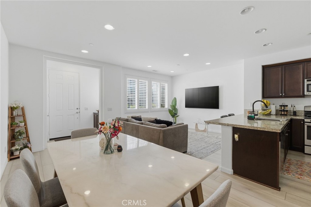 7247 Bondola Court #14, Rancho Cucamonga
