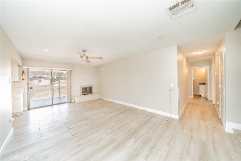 732 S Acacia, Rialto
