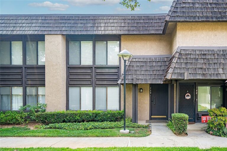 739 Knollwood Lane, San Dimas