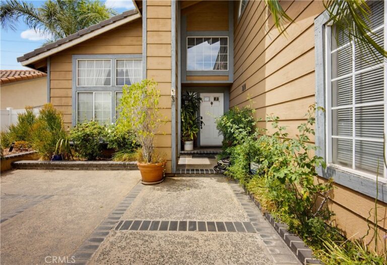 7470 Harvard Court, Fontana