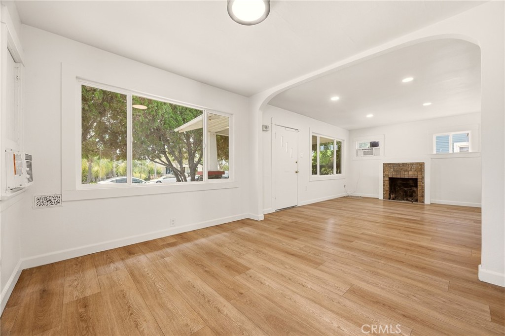 755 E Monterey Avenue, Pomona
