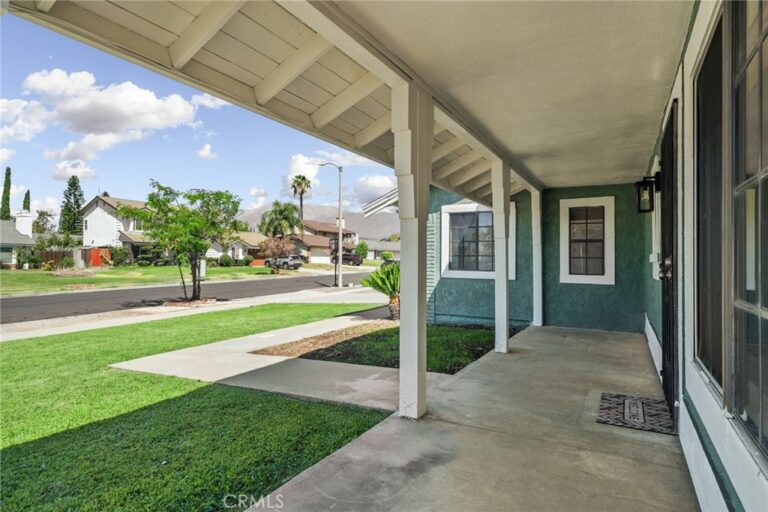 7553 Niagara, Fontana
