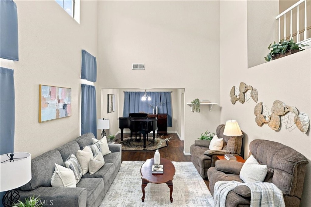 7560 Santa Lucia, Fontana