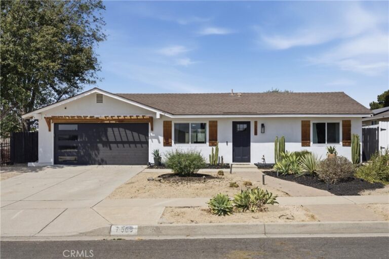 7568 Hyssop, Rancho Cucamonga
