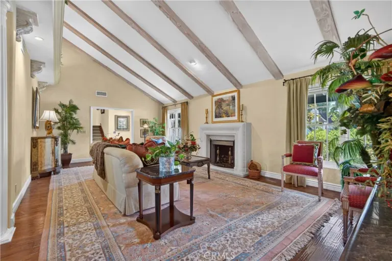 757 Quail Valley, West Covina