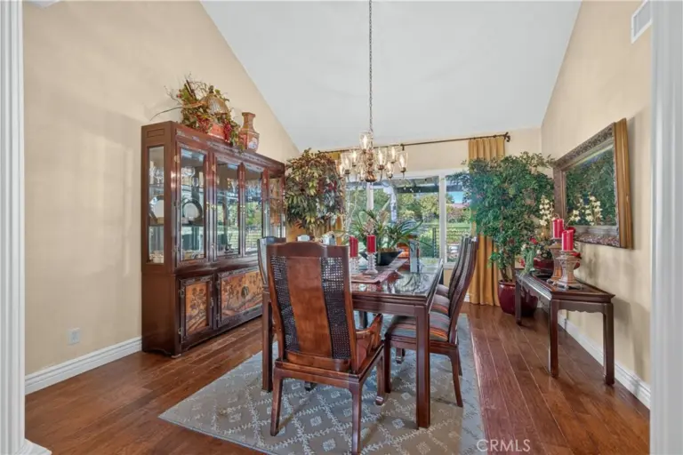 757 Quail Valley, West Covina