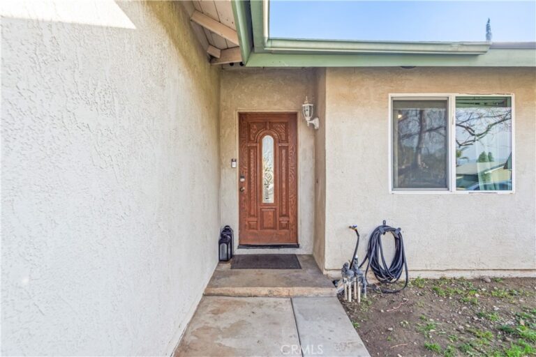 7590 Kempster Court, Fontana