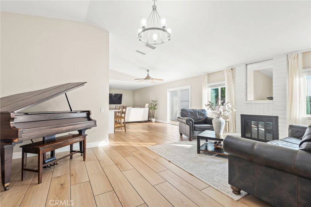 7590 Kempster Court, Fontana