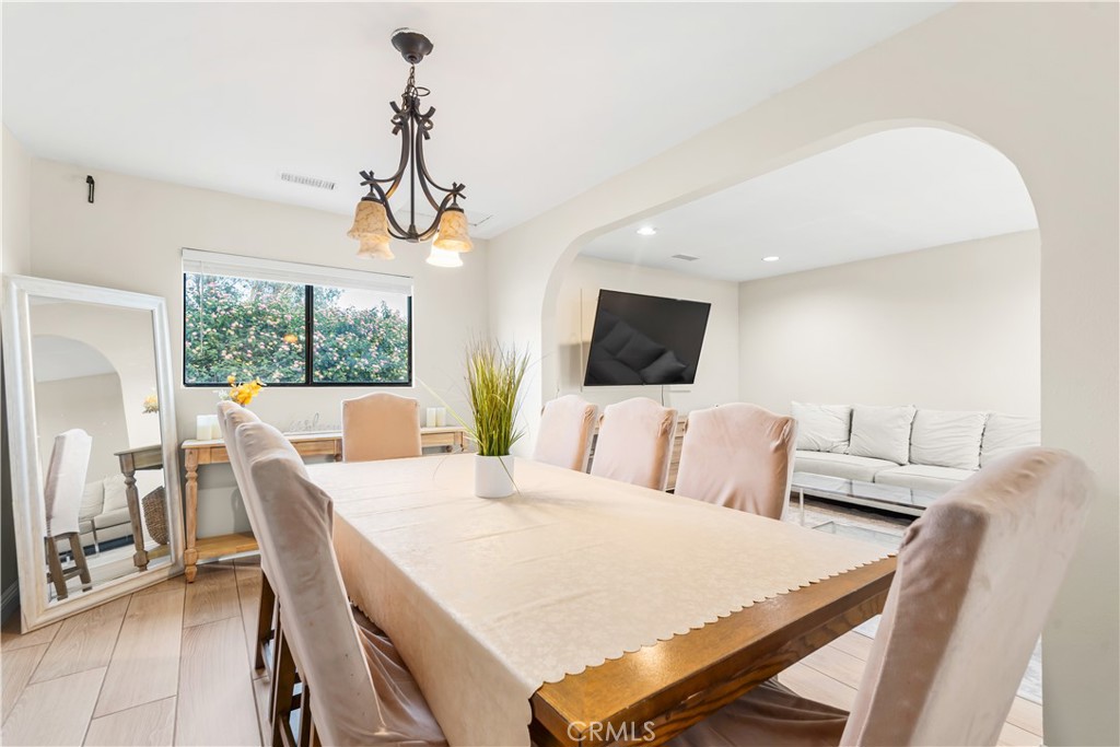 7590 Kempster Court, Fontana
