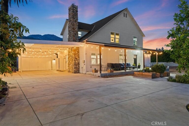 765 W 22nd Street, Upland
