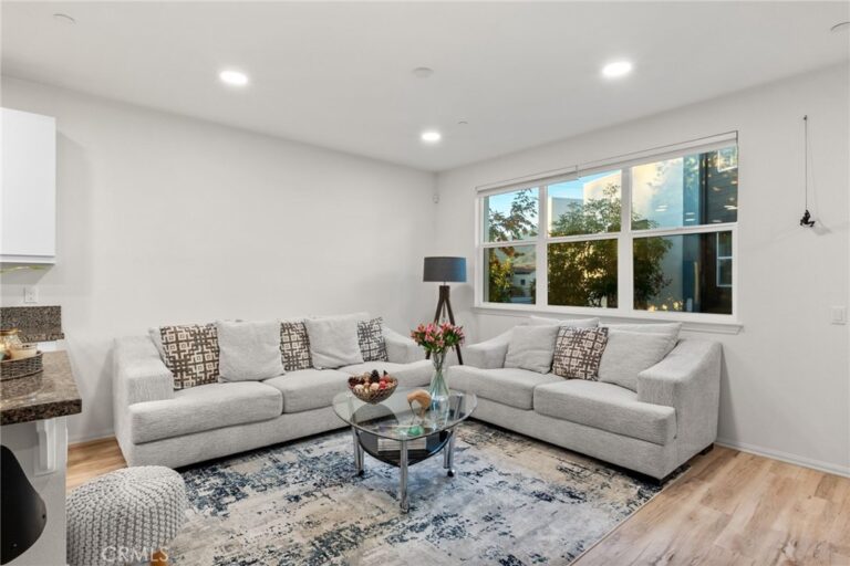 7774 Haywood, Rancho Cucamonga