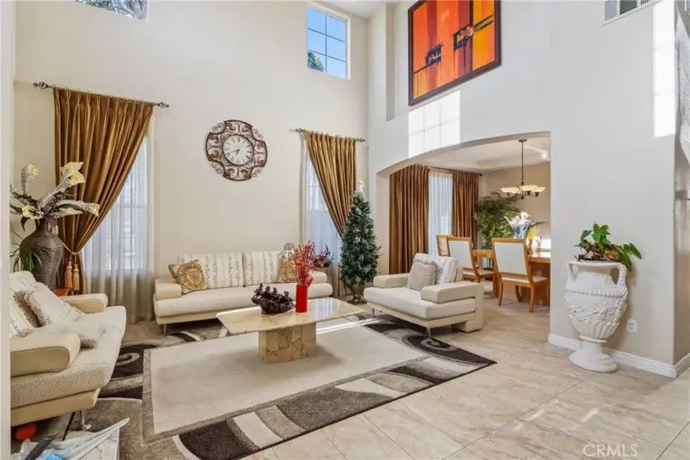 7885 RETRIEVER Street, Eastvale