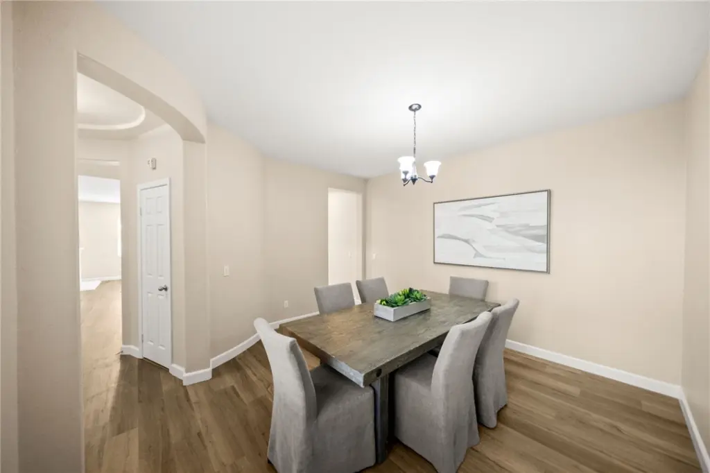 7908 Saddletree Court, Eastvale