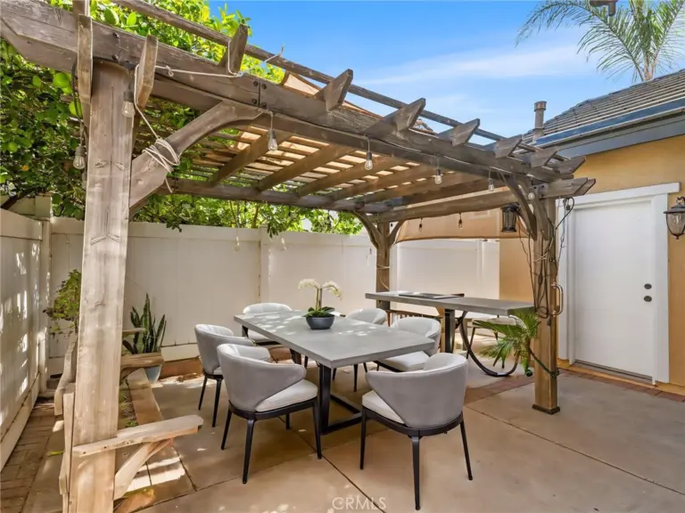 7927 Glide Path Court, Chino