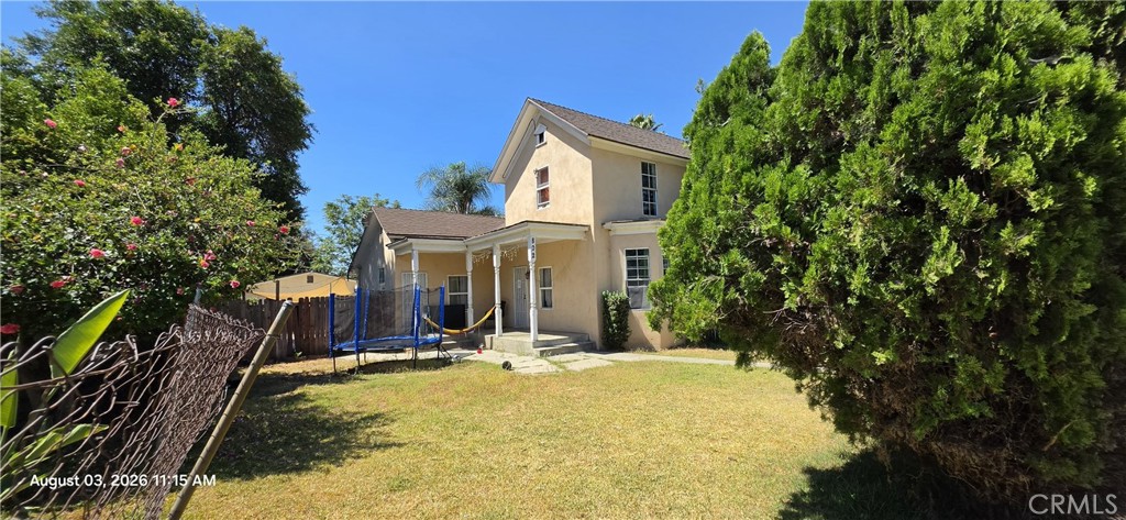 802 W 7th Street, Pomona