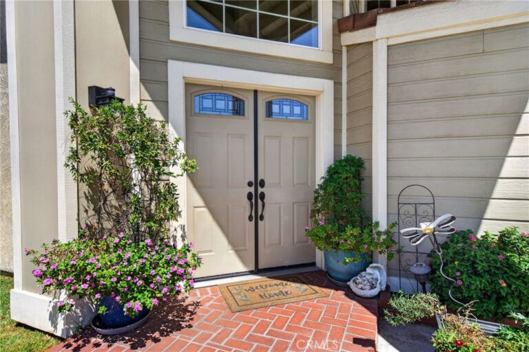 8082 Summer Place, Fontana
