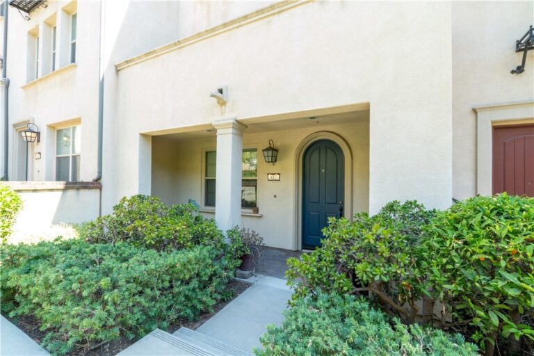 812 Citrus Court, Claremont
