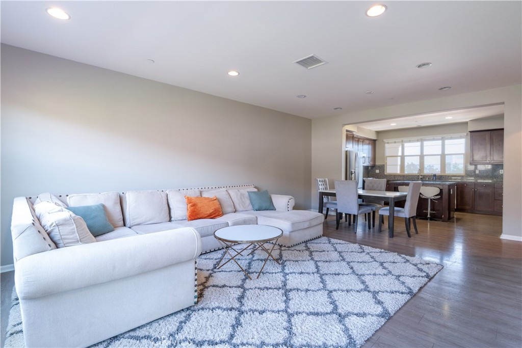 812 Citrus Court, Claremont