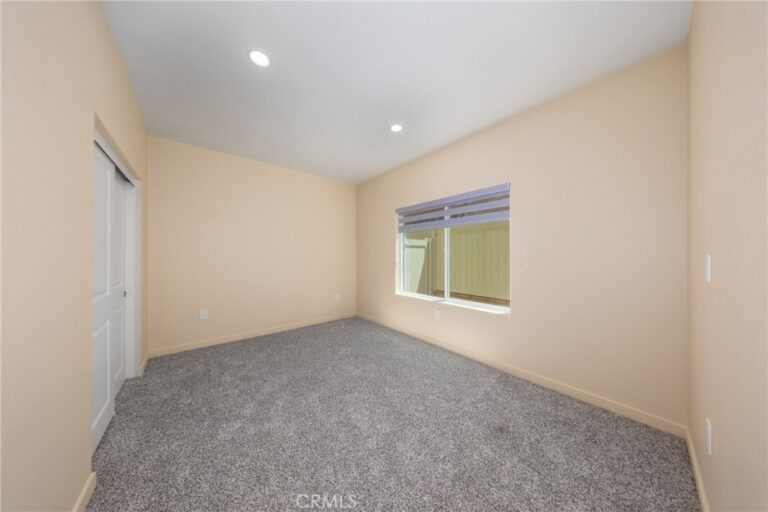 8185 Amerena Way, Fontana