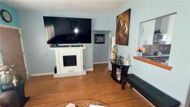 838 Sycamore Court, Upland