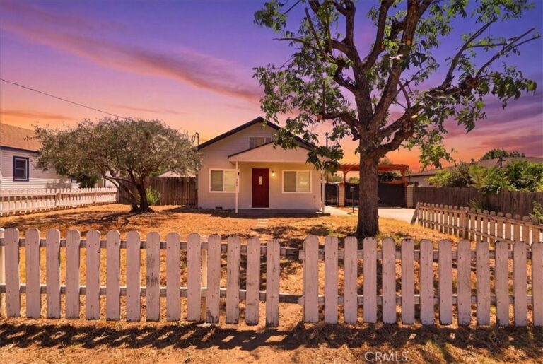 846 N 4th Avenue, Upland