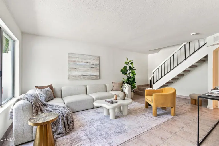 859 W 13th Street #2, Azusa