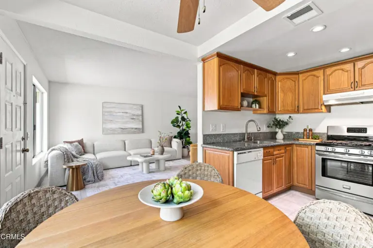 859 W 13th Street #2, Azusa