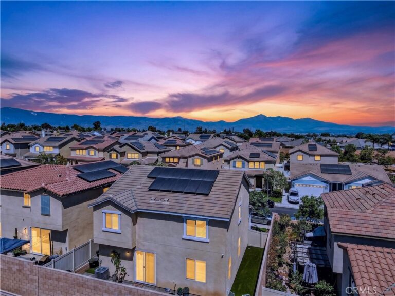 860 S Sumac, Rialto