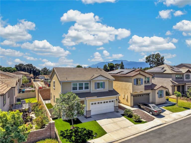 860 S Sumac, Rialto