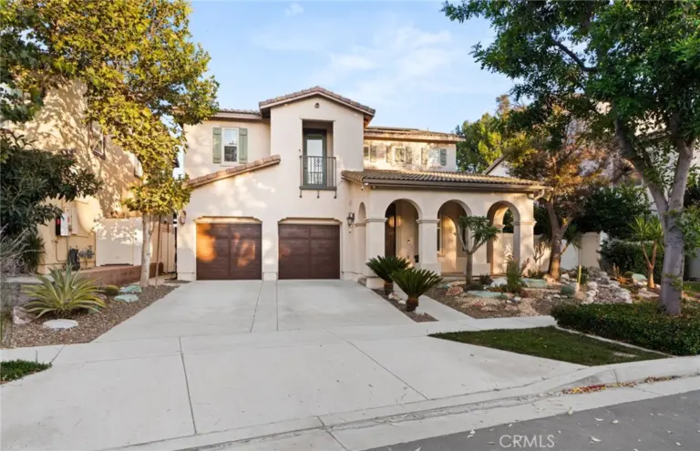 8607 Alder Creek, Chino