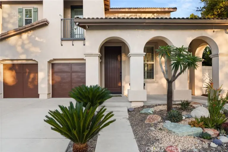 8607 Alder Creek, Chino