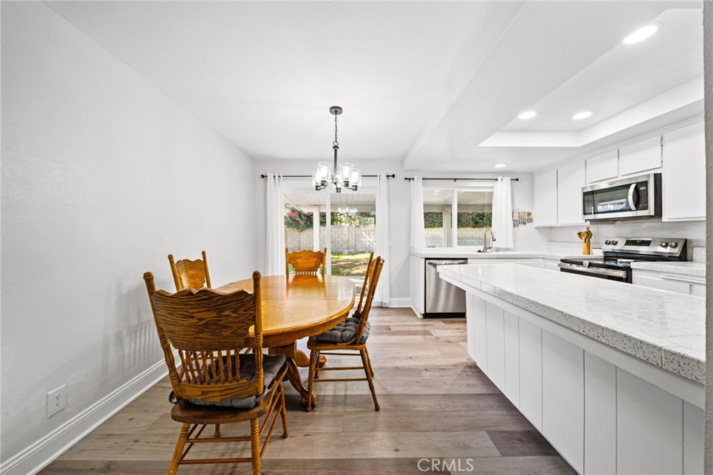 862 Juniper Street, Ontario