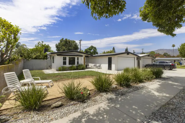 863 S Vecino Drive, Glendora