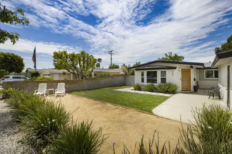863 S Vecino Drive, Glendora