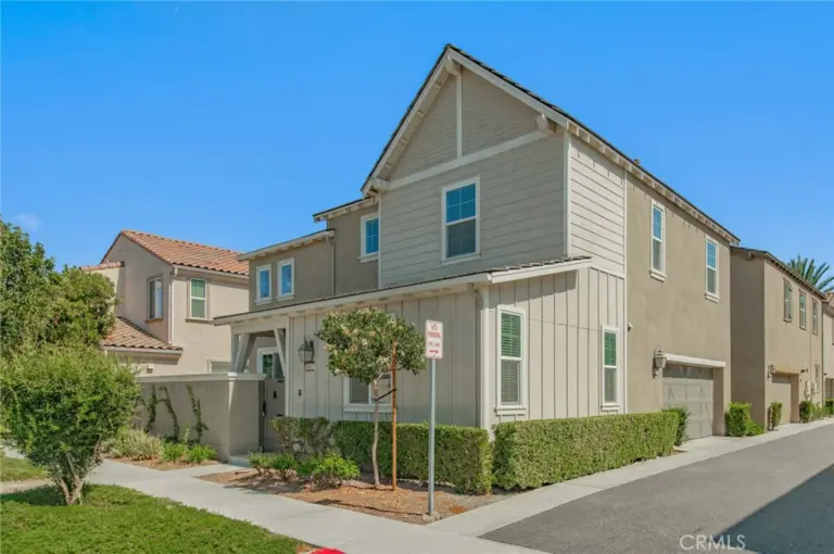 8663 Festival Street, Chino