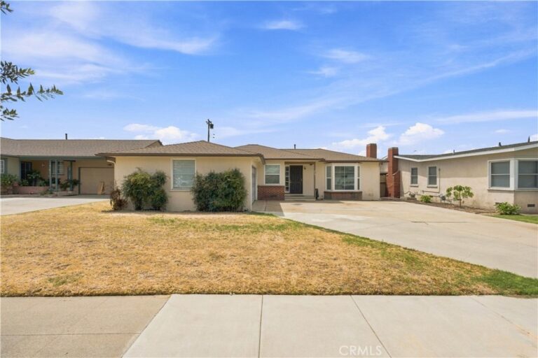 868 James Place, Pomona