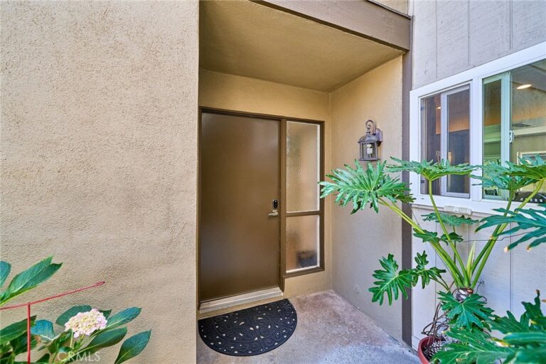 874 Northwood, Pomona