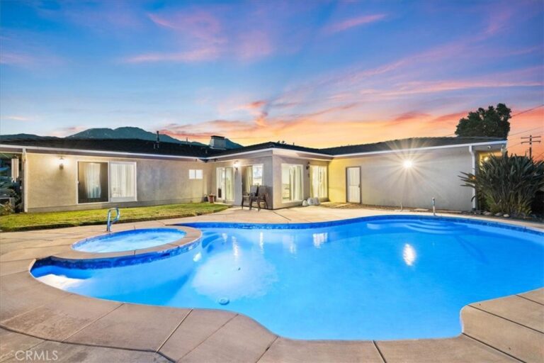 878 W Buffington Street, Upland