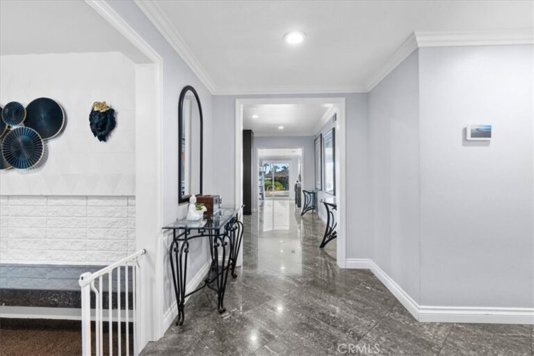 878 W Buffington Street, Upland