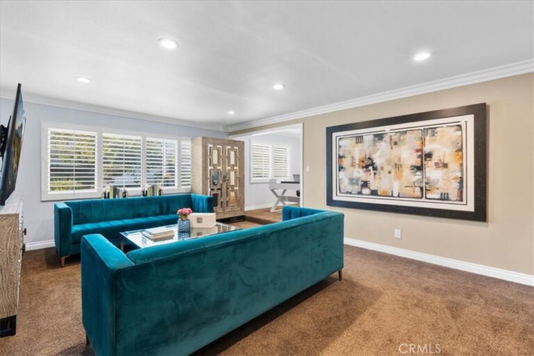 878 W Buffington Street, Upland