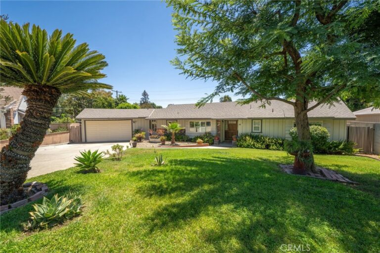 88 Camellia Court, Upland
