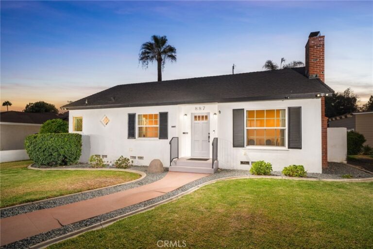 887 N 1st Avenue, Upland
