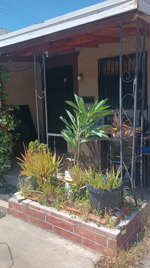 8894 Juniper, Fontana