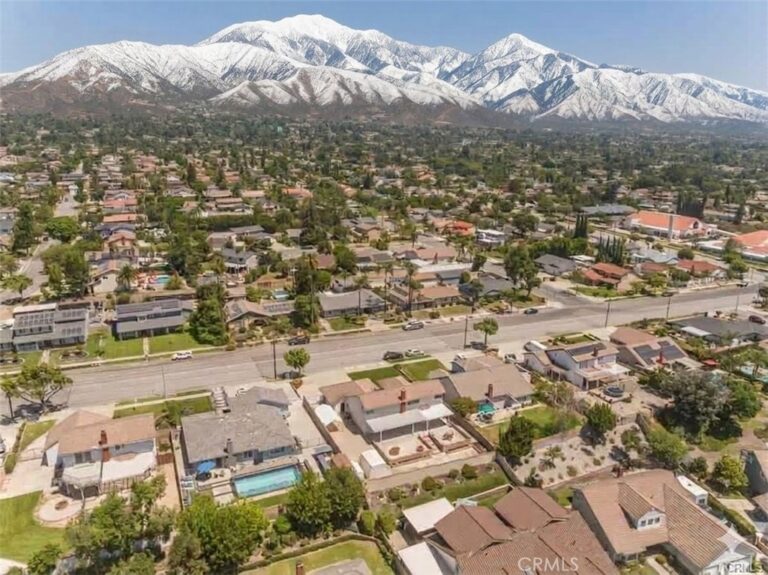 890 W 21 Street, Upland