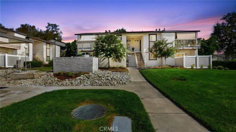 8990 19th #249, Rancho Cucamonga