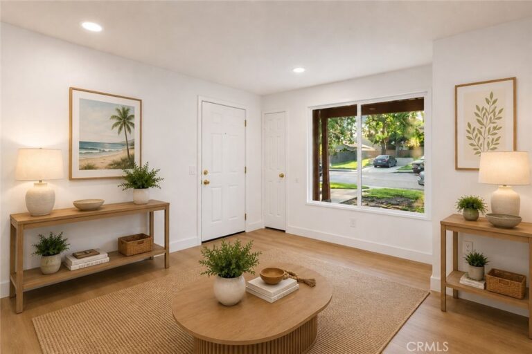 9010 Newport #3, Fontana