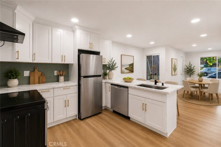 9010 Newport #3, Fontana