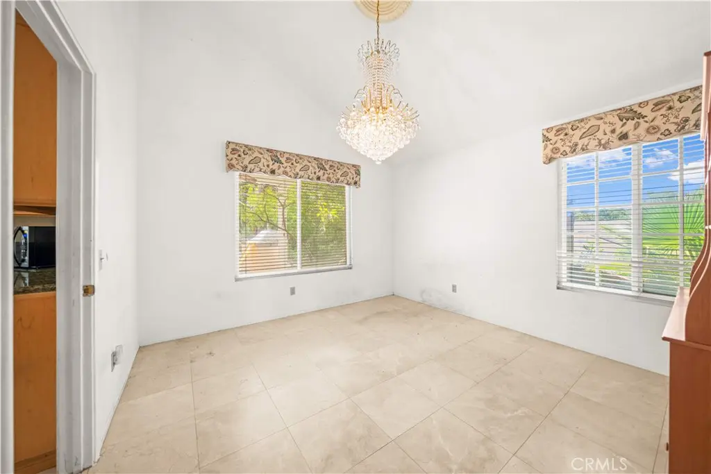 905 N Bridle Path Lane, Walnut