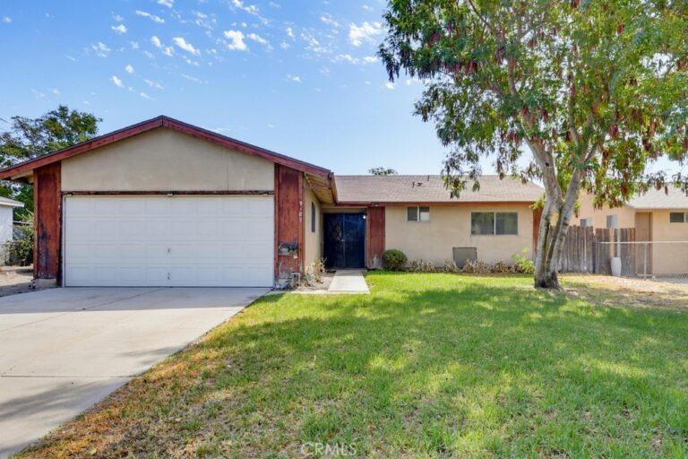9187 Cypress, Fontana