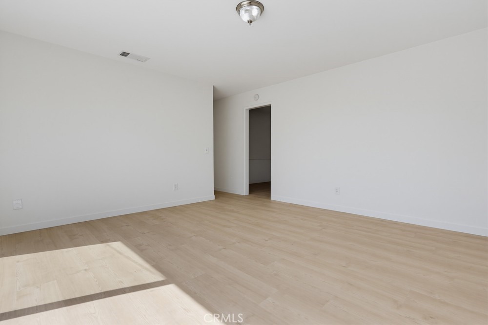 9187 Cypress, Fontana